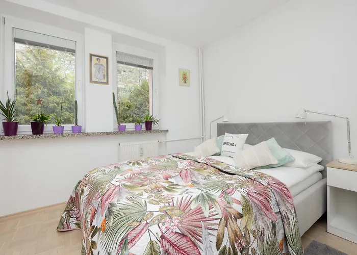 Apartment Okopowa Rodzinny Z Balkonem By Renters