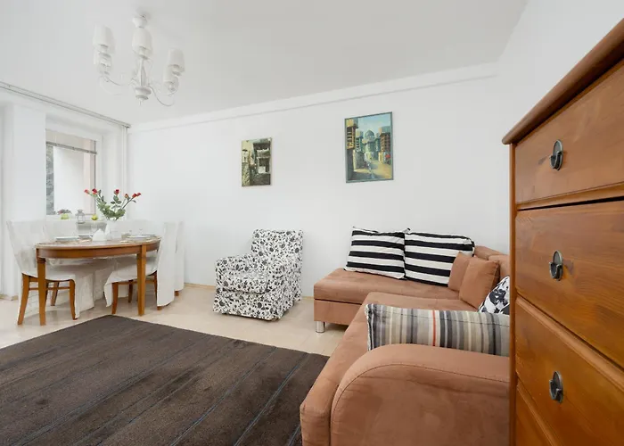 Apartment Okopowa Rodzinny Z Balkonem By Renters