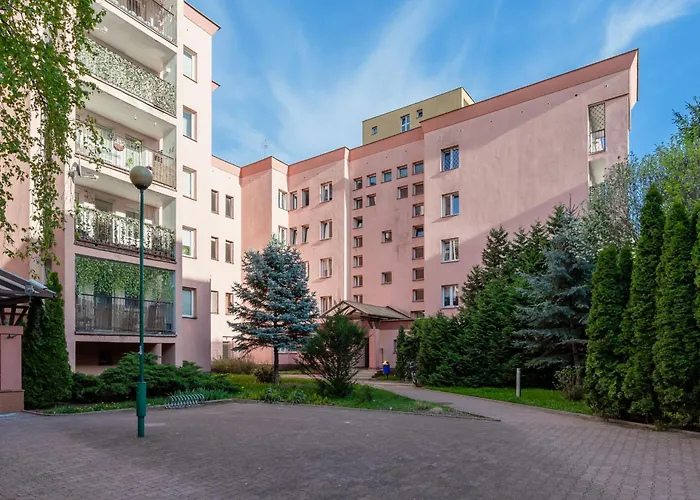 Okopowa Rodzinny Z Balkonem By Renters Apartment
