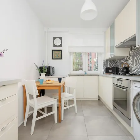 Apartmán Okopowa Rodzinny Z Balkonem By Renters *