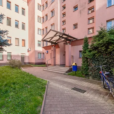 Apartmán Okopowa Rodzinny Z Balkonem By Renters *